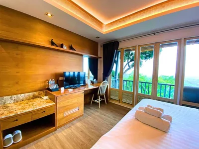 Habitación King con vistas al mar — Phuket View Coffee and Resort